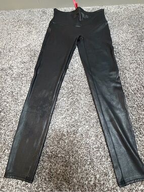 SPANX Faux Leather-Look High Waist leggings in Black-never worn